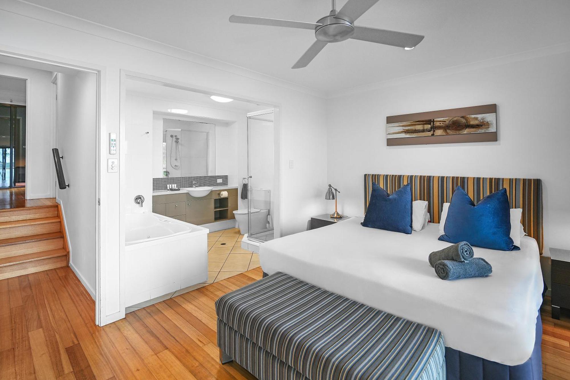 Shorelines Hamilton Island Exterior photo